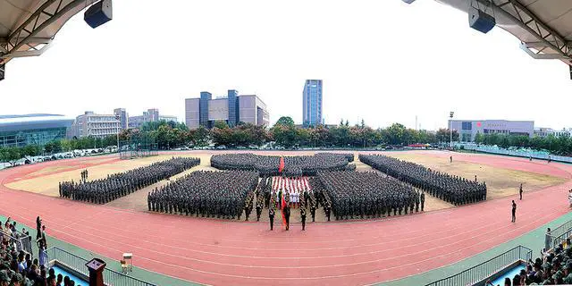 如何通过心理辅导提升篮球主力的比赛状态_0